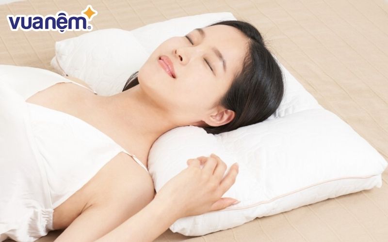 Chọn gối cho người nằm ngửa có nguồn gốc rõ ràng