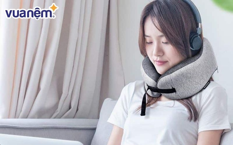 Gối tựa cổ giúp bảo vệ đốt sống cổ hiệu quả