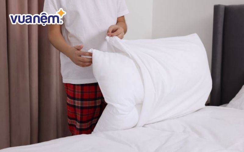 Cần thay ruột gối mới khi thấy có mùi khó chịu