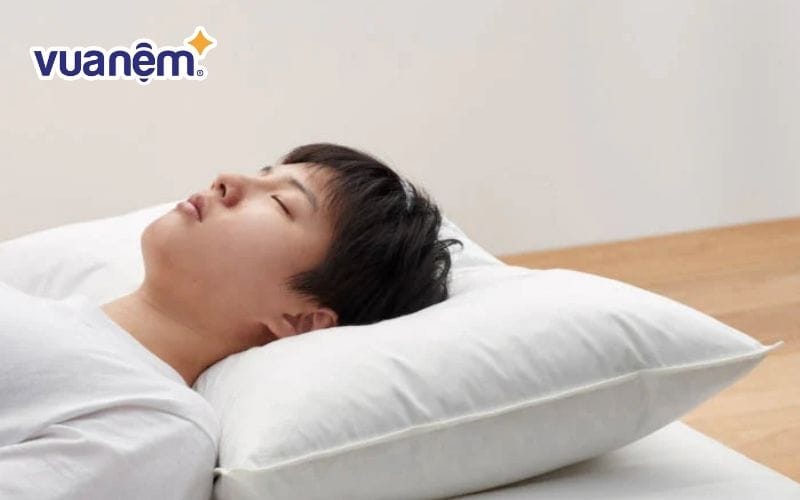 Độ cao của gối đóng vai trò quan trọng trong giấc ngủ của bạn