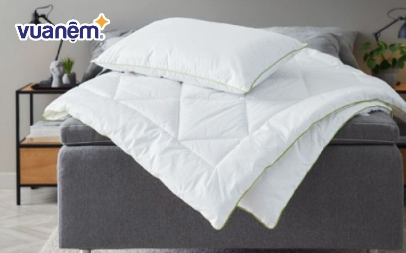 Ruột chăn lông vũ có một số nhược điểm khi sử dụng