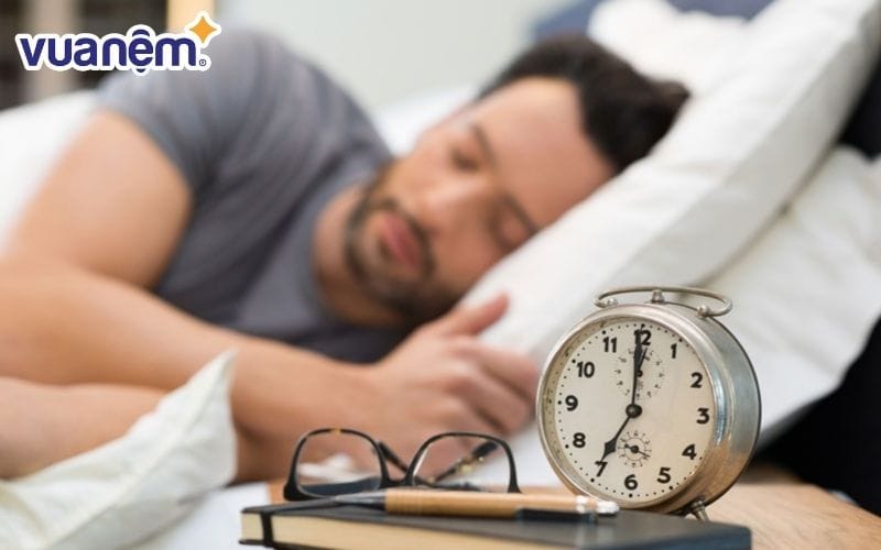 Làm thế nào để ngủ đủ giấc và đúng giờ?
