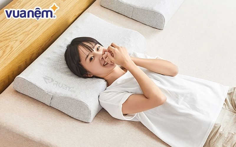 Gối cao su có độ đàn hồi tốt