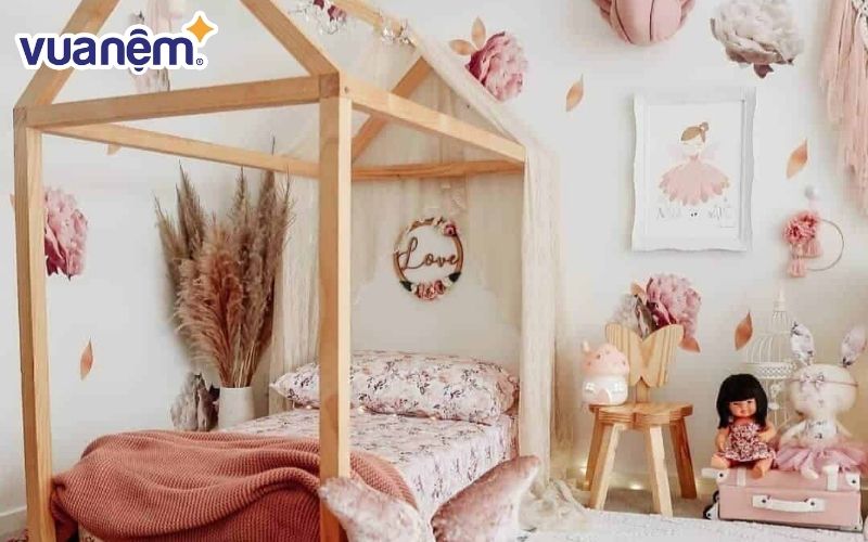 Mẫu giường ngủ cho bé gái làm từ gỗ tự nhiên