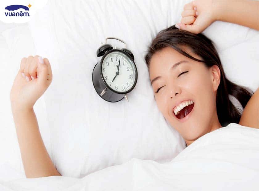 Ngủ bao nhiêu là đủ? Thời lượng ngủ đủ giấc giúp cơ thể tràn đầy năng lượng? - Vua Nệm
