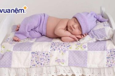 cách chọn gối cho trẻ sơ sinh