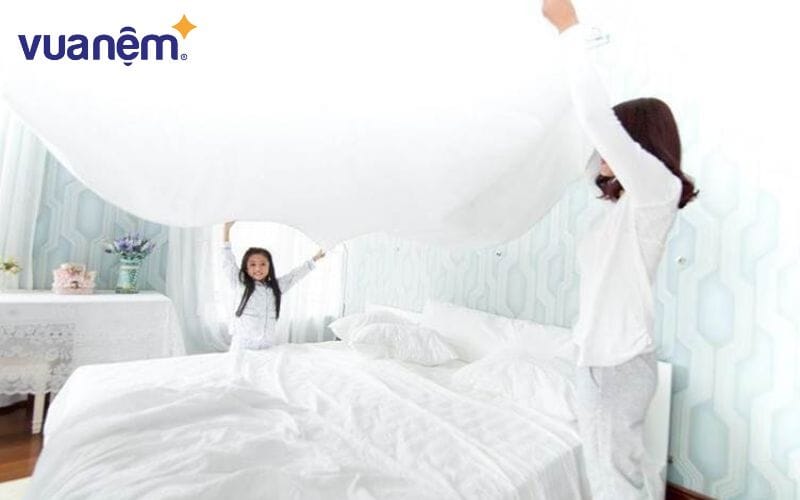 Cách trải ga giường đúng chuẩn chỉ với 4 bước