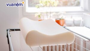 3 cách vệ sinh gối cao su thiên nhiên đơn giản mà hiệu quả