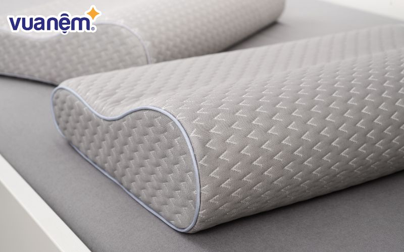 Gối cao su không những có độ bền cao còn có khả năng thoáng khí tốt, đem tới sự mát mẻ cho giấc ngủ của bạn.