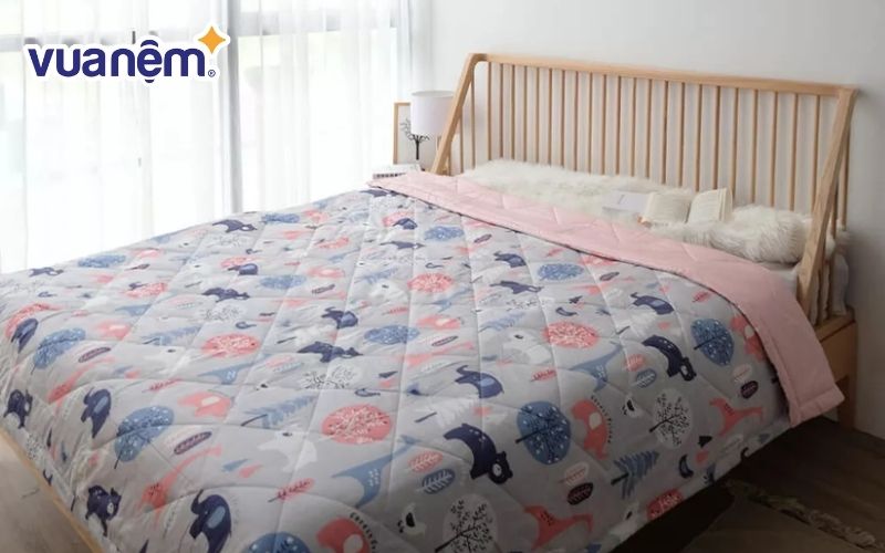 Chăn chần họa tiết AMD Dream