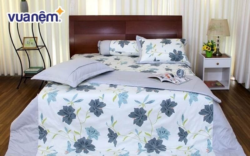 Tại Thắng Lợi, chất liệu cotton poly cũng được kiểm tra, kiểm định kỹ lưỡng