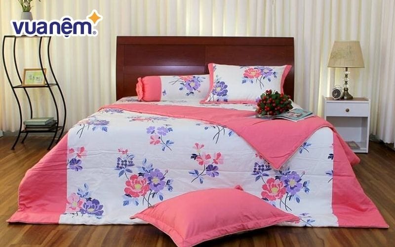 Mẫu mền cotton Thắng Lợi họa tiết hoa