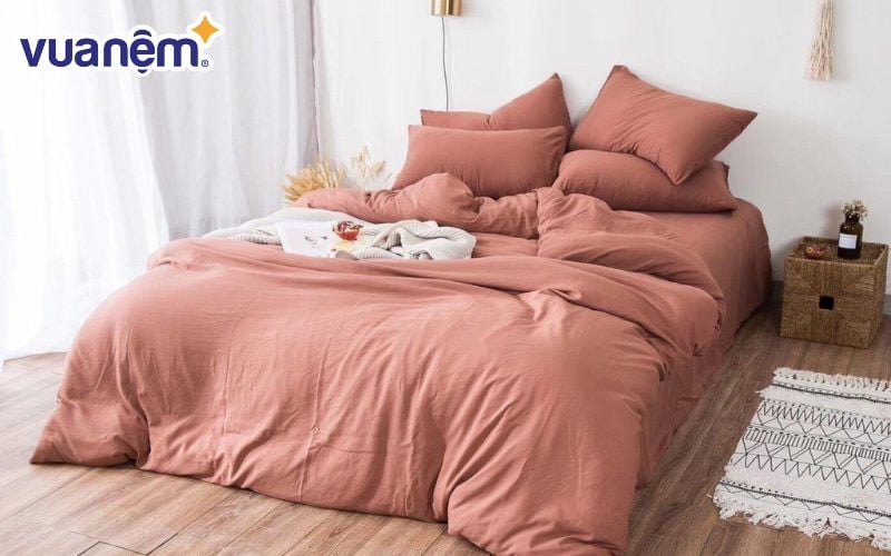 Ga giường được làm từ nhiều loại chất liệu khác nhau