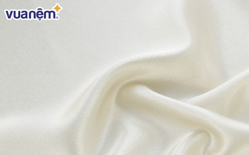 Chất liệu Tencel mềm mịn hơn bất kì loại chất liệu nào, đem lại cảm giác mát mẻ