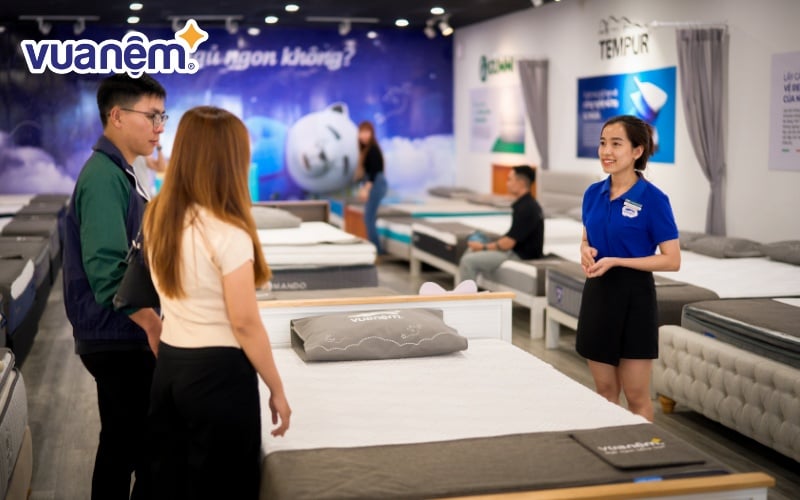 Mua chăn mền tại Vua Nệm sẽ giúp bạn yên tâm hơn về chất lượng