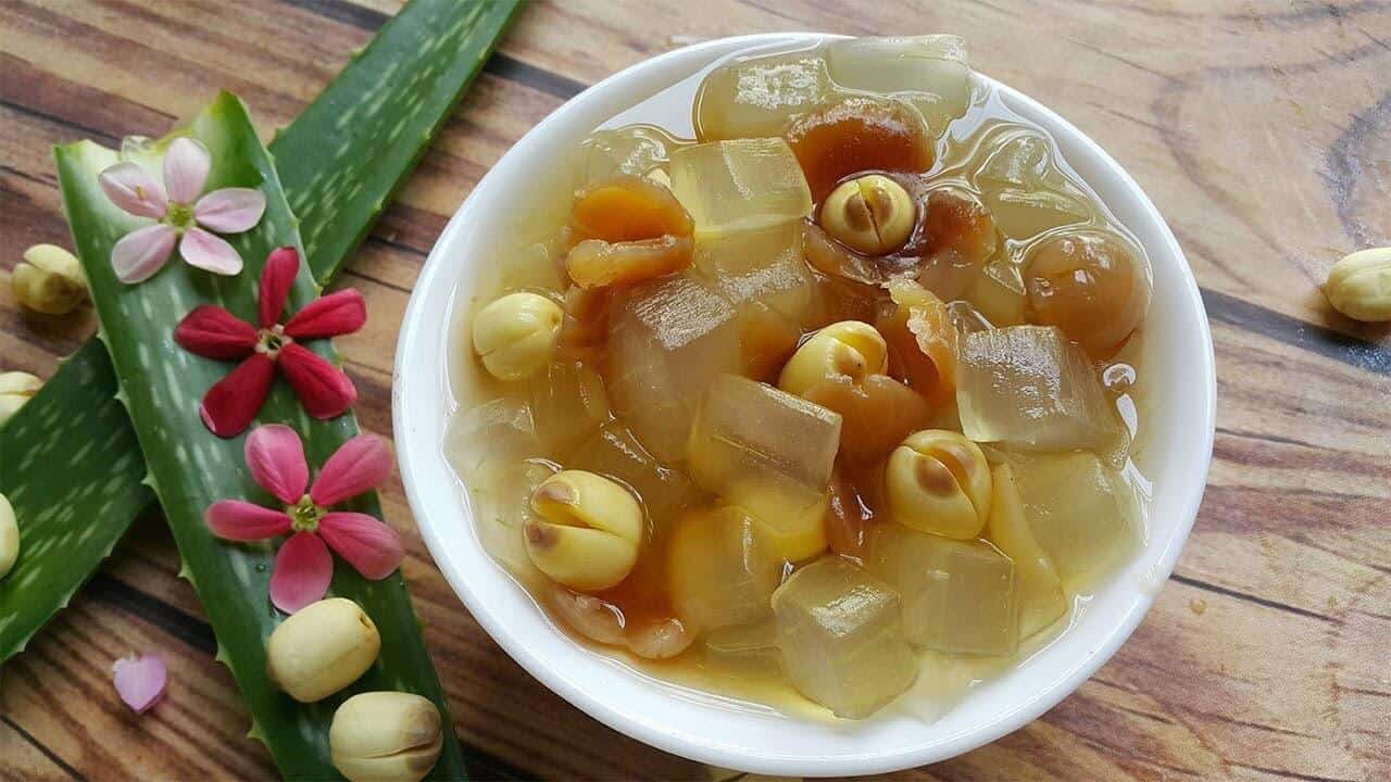 chè hạt sen nha đam