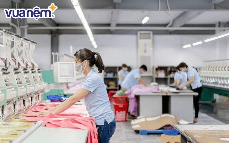 Nhà sản xuất Sông Hồng là thương hiệu của công ty cổ phần May Sông Hồng