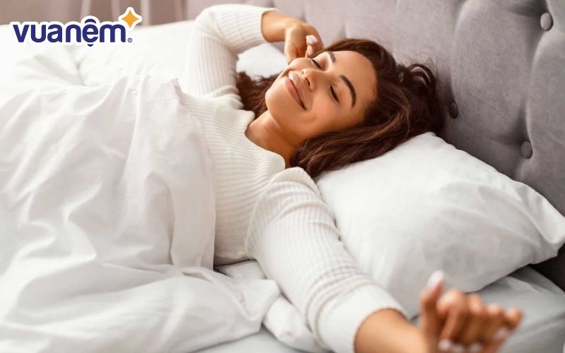 Mỗi dịp đông đến, cảm giác êm ái của foam sẽ khiến bạn muốn chìm vào giấc ngủ ngay lập tức