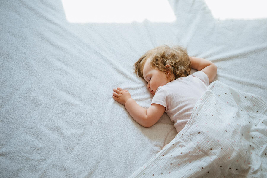 Tổng hợp những dấu hiệu phổ biến cho thấy trẻ em nhà bạn không ngủ đủ giấc