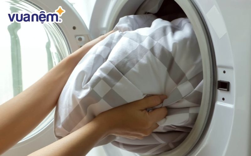 Giặt ga giường Thắng Lợi nhẹ nhàng để bảo vệ sợi vải