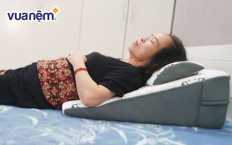 Gối chống trào ngược dạ dày người lớn Casalla