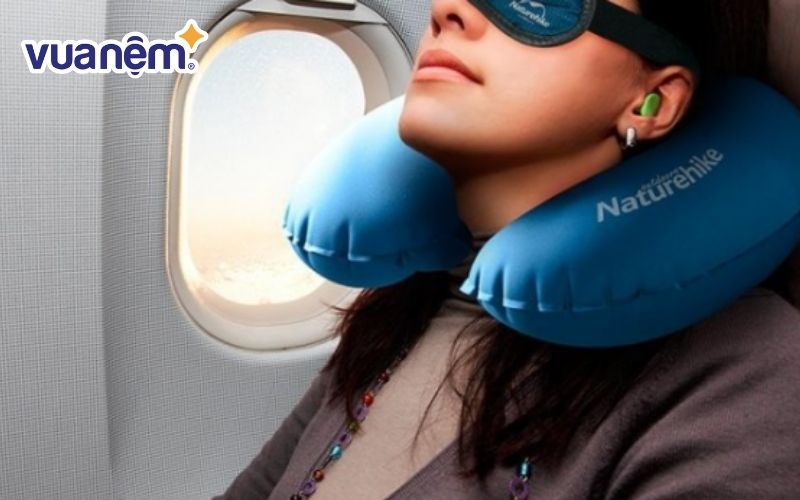 Gối chữ U dành cho những người hay đi công tác xa