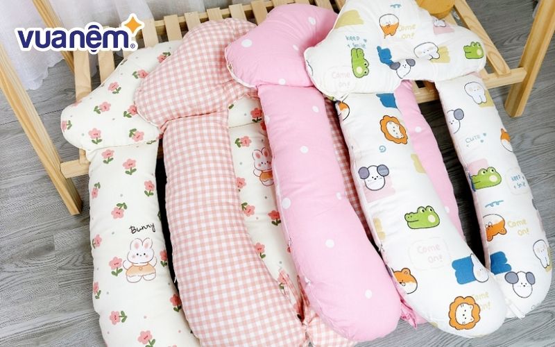 Gối chặn chữ U cho bé