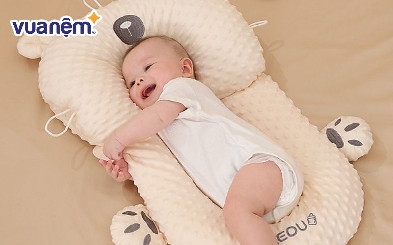 Lưu ý cách sử dụng gối chữ U cho bé đúng