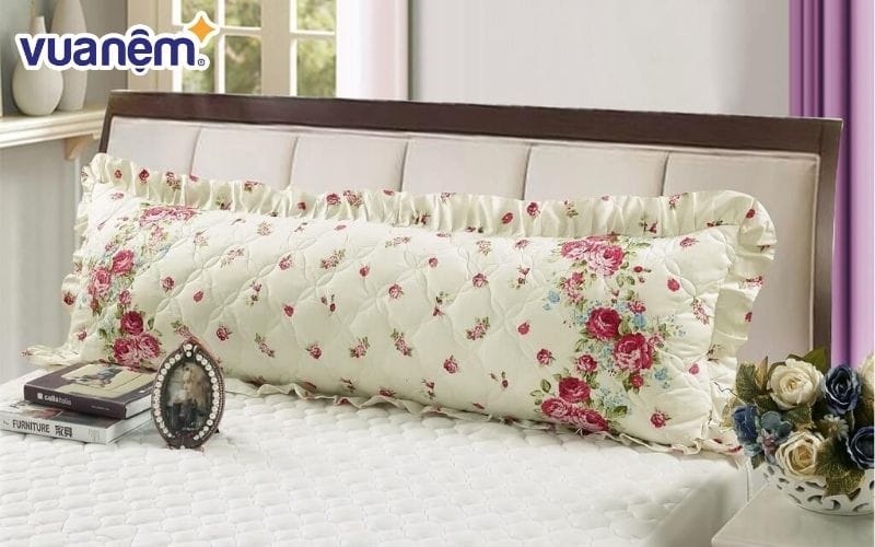 Gối đôi dạng dài dùng cho 2 người nằm