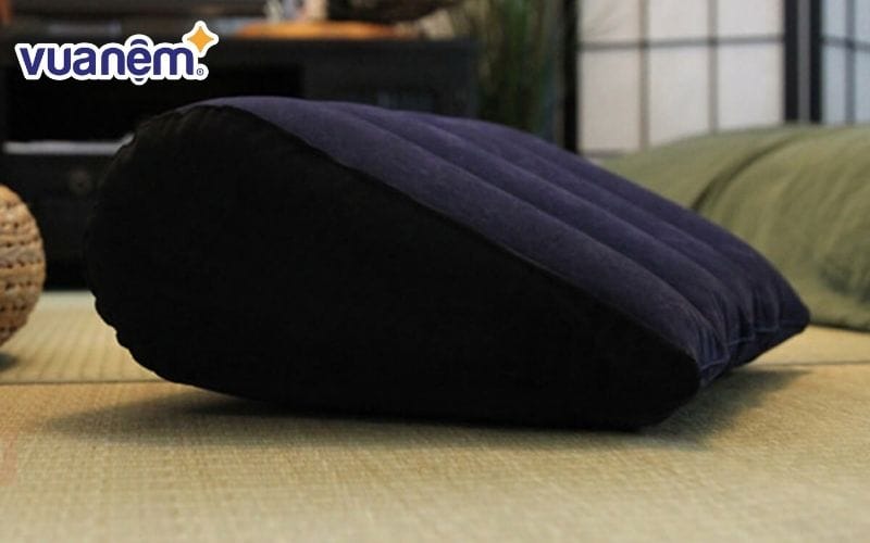 Gối tình yêu Gối tình yêu mang lại những trải nghiệm vô cùng thú vị và tuyệt vời cho các cặp đôi