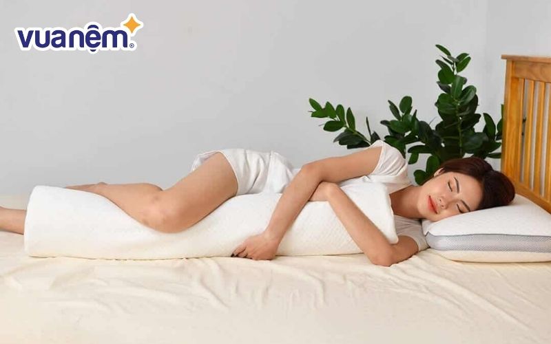 Gối ôm cao su giúp người dùng có giấc ngủ ngon hơn
