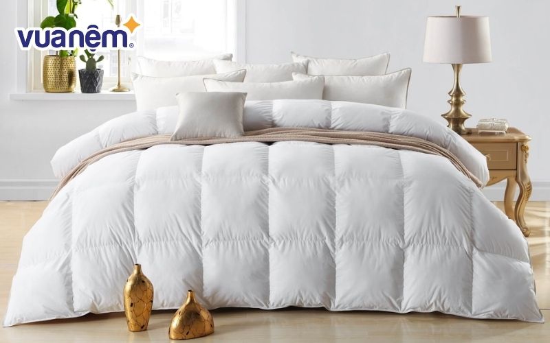 Chăn bông là một loại mền được sử dụng phổ biến vào mùa đông
