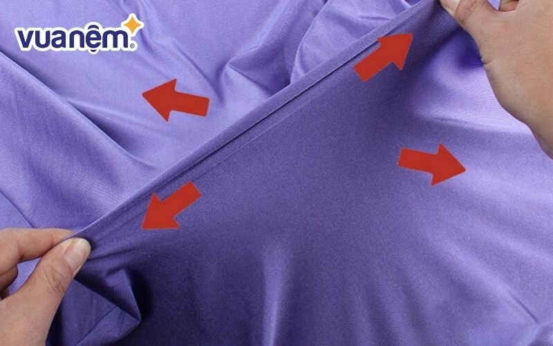 Mền thun lạnh làm từ vải thun co giãn tốt