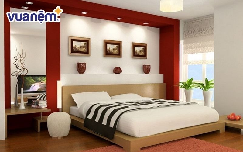 Kê giường ngủ cho người mệnh Hỏa - Hướng Nam