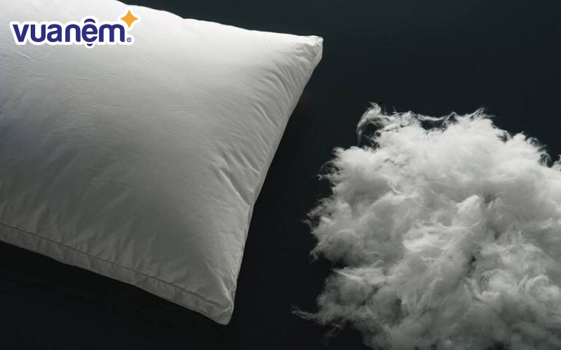 Chọn gối được làm từ chất liệu cao cấp, an toàn với sức khỏe