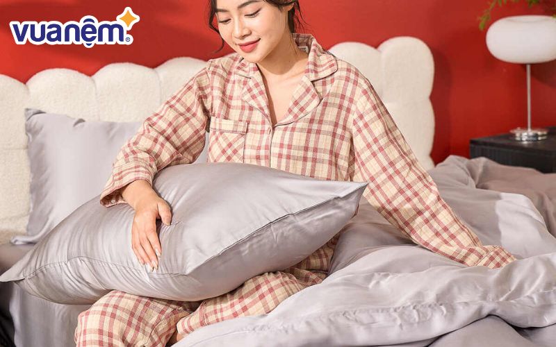 Thương hiệu nệm chăn ga gối Goodnight luôn cam kết mang đến sự êm ái để khách hàng có chất lượng giấc ngủ tốt