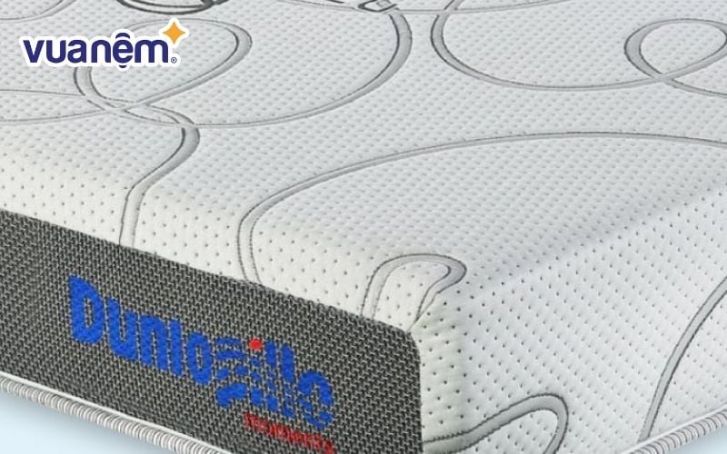 So với các dòng nệm cao su khác, giá nệm Dunlopillo cao hơn khá nhiều