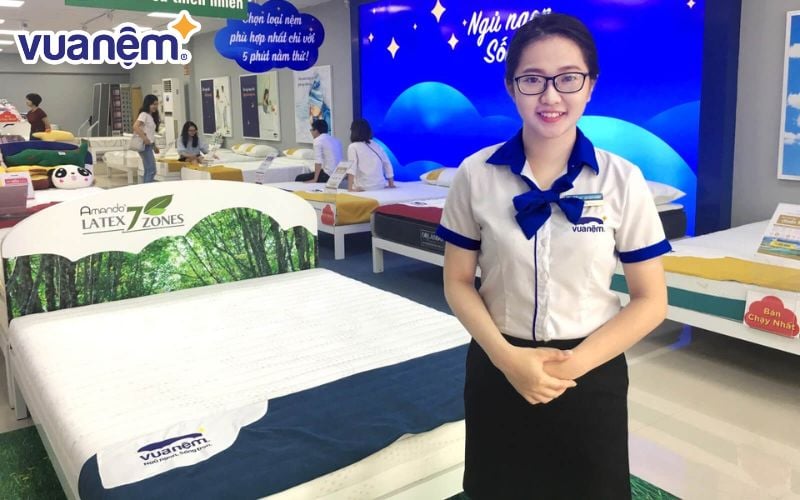 Để chọn được chiếc nệm phù hợp, Vua Nệm khuyến khích người mua nên nằm thử nệm từ 5 – 10 phút