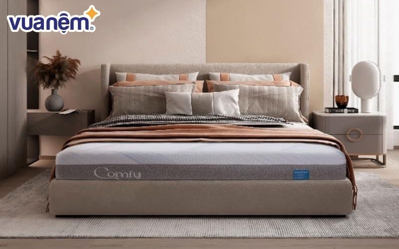 Khi quyết định độ dày nệm, hãy tính đến chiều cao của nệm khi kết hợp với giường.