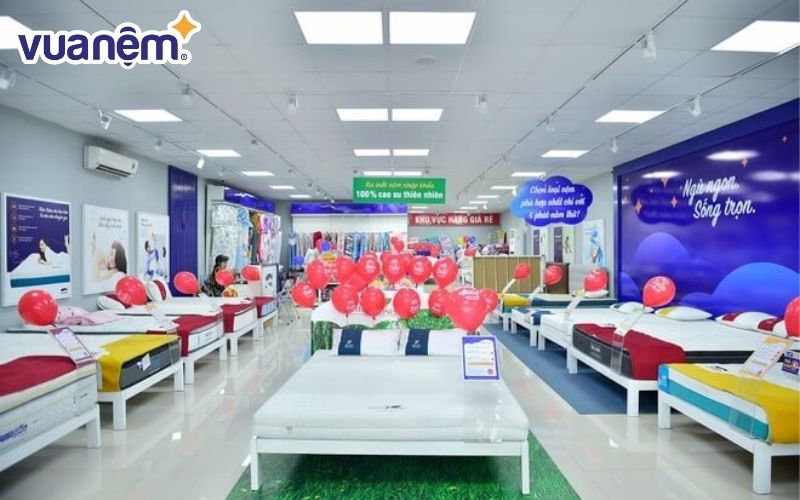 Không gian mua sắm tại Vua Nệm