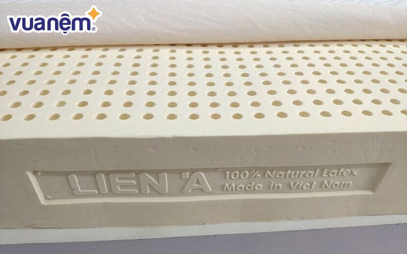 Nệm Liên Á chính hãng có màu sữa