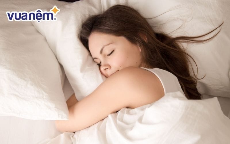 Làn da là vị trí thường tiếp xúc trực tiếp với bề mặt drap, chăn trong thời gian tương đối lâu