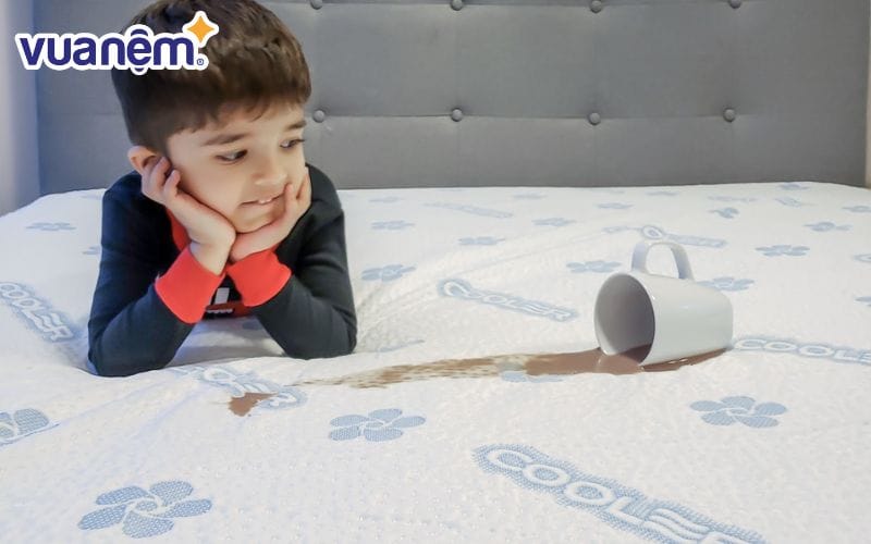 Ga chống thấm thường là ga chun làm bằng vải bạt tính năng không thấm nước)