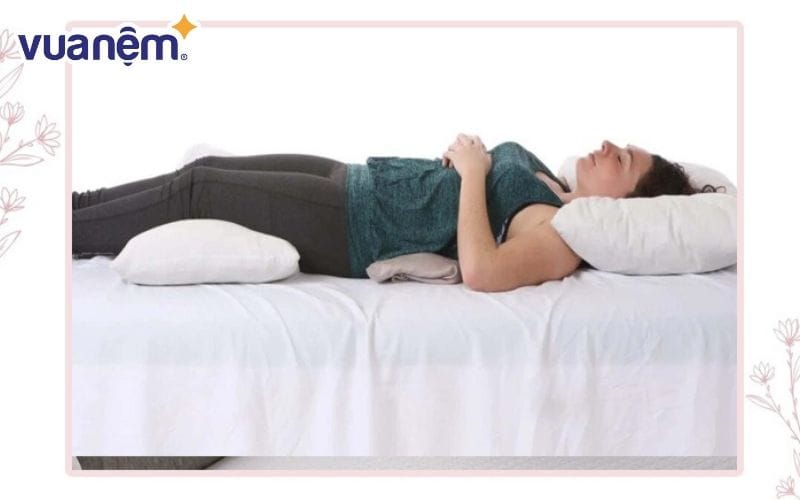 Nằm ngửa lê gối dưới đầu gối