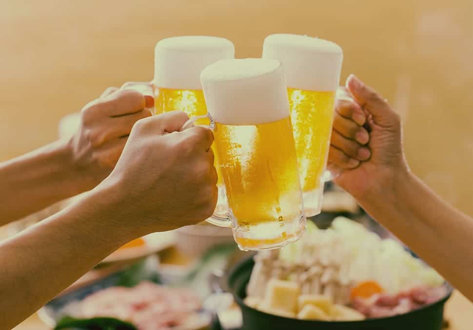 tăng cân vù vù sau tết do uống bia