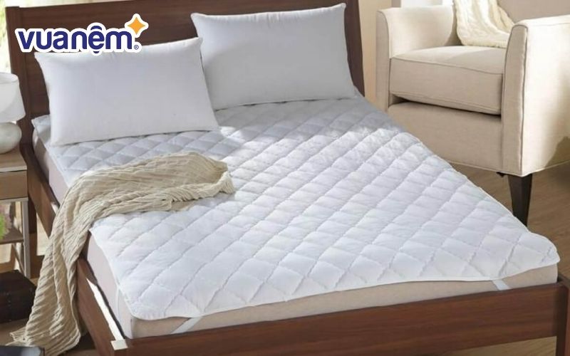 Tấm bảo vệ nệm Doona vải microfiber