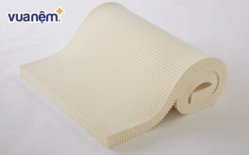 Nệm cao su có thể được cuộn tròn để cất giữ hoặc vận chuyển