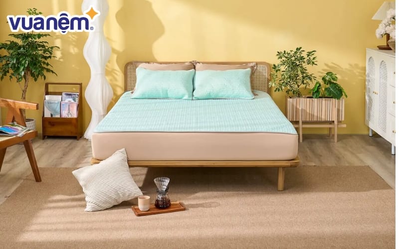 Chọn đúng kích thước chiếu là yếu tố quyết định sự an toàn và thoải mái khi bé nằm