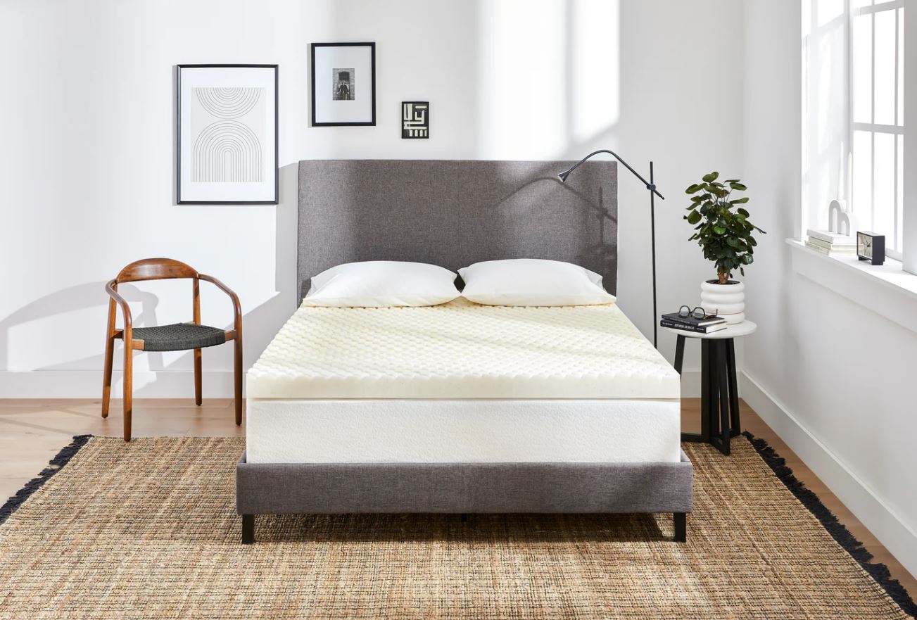 Cách giặt và vệ sinh nệm topper cực sạch và đơn giản tại nhà - Vua Nệm