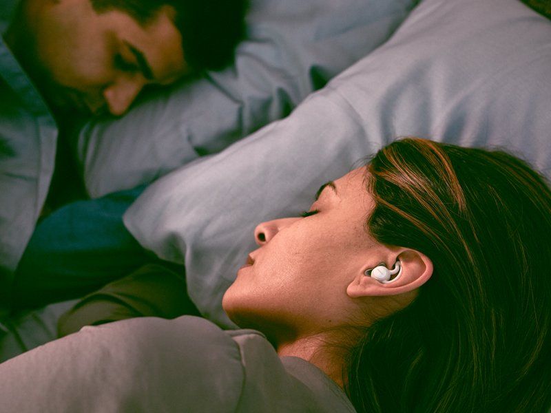 Bịt tai chống ồn khi đi ngủ